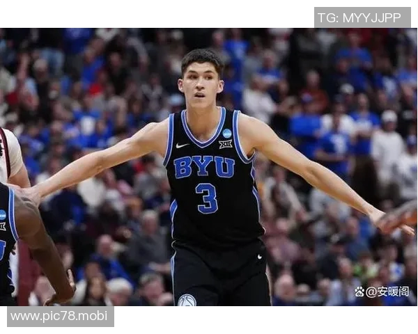 俄罗斯新星！篮网官方晒杰明乘机照：我们的未来之星前往LA