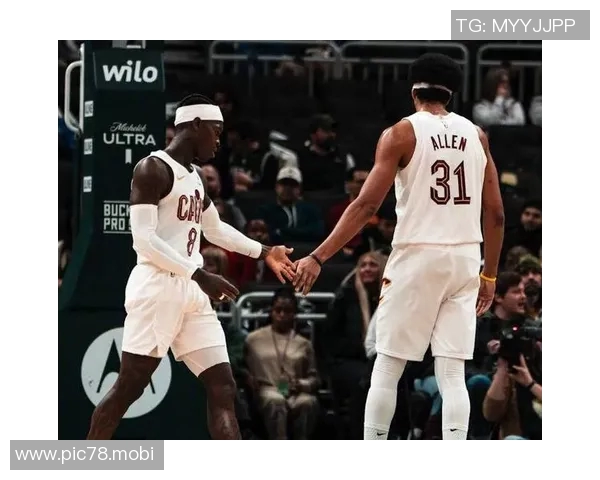 骑士116-118惜败雄鹿,哈登受伤无碍,阿特金森赛后释疑应对之策